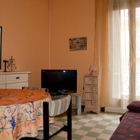 Appartement 2 Les Clematites Ментона Экстерьер фото